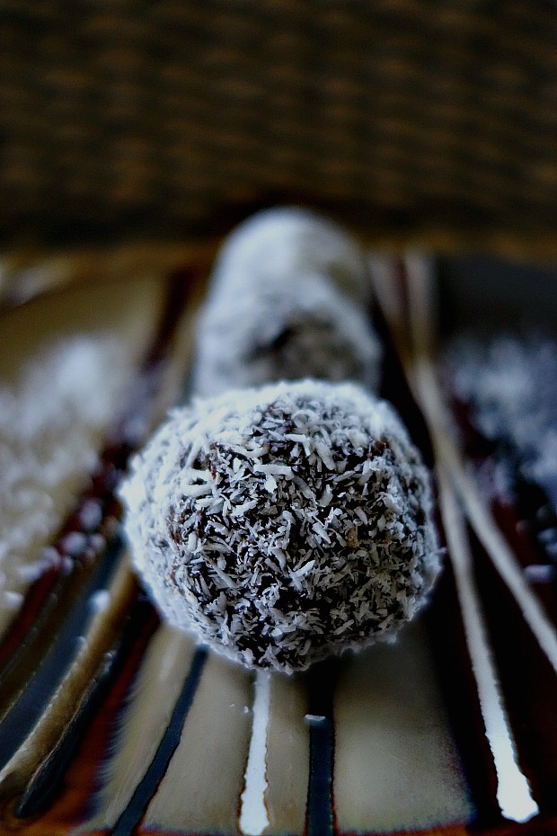 Chocolate Avocado Snowball Truffle