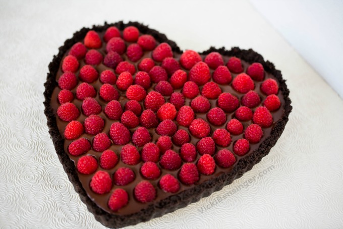 No-Bake Raspberry Chocolate Tart