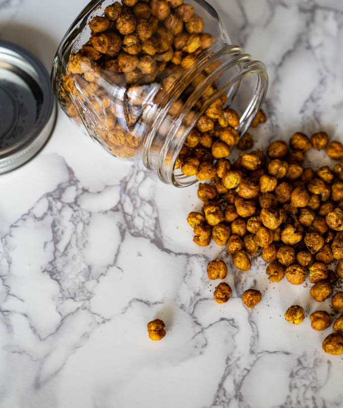 Crunchy Chickpeas with Warming Spices
